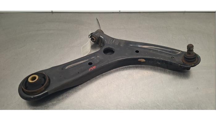 Bras de suspension avant droit Hyundai I10