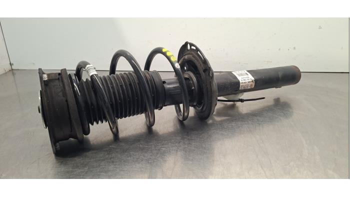 Amortisseur avant droit Audi A3