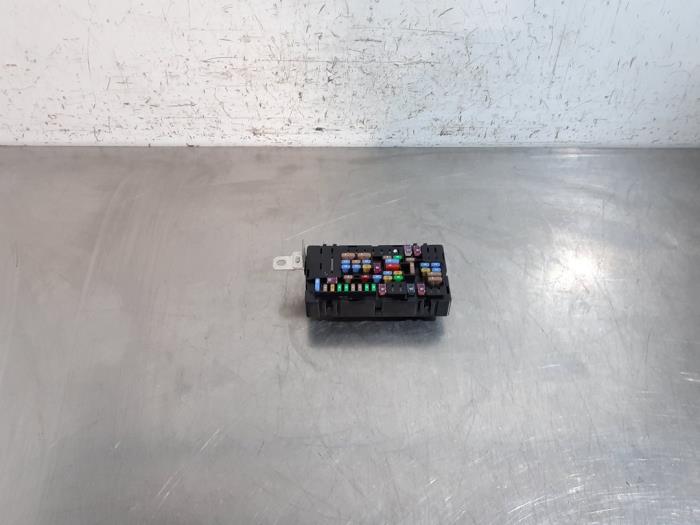 Boîte à fusibles MG MG4