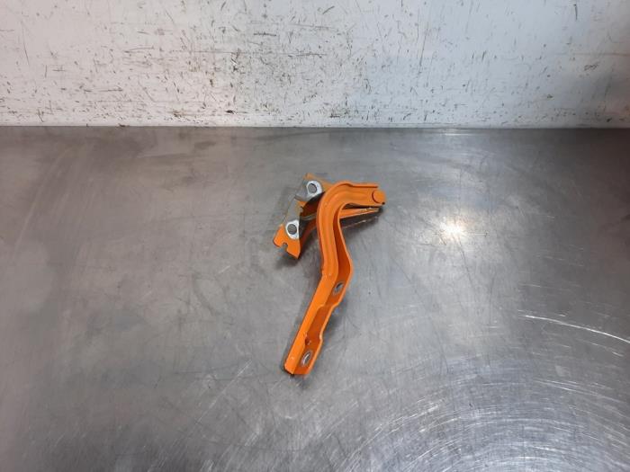 Charnière capot MG MG4