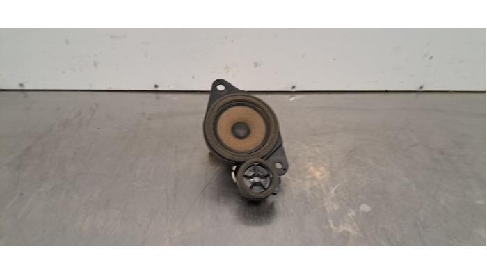 Haut-parleur Toyota Corolla