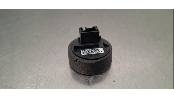 Entrée sans clé - Antenne Peugeot 308