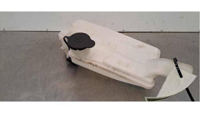 Réservoir lave-glace avant Dacia Jogger