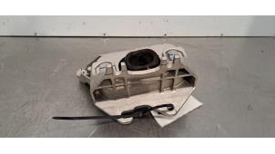 Gebruikte Motorrubber Dacia Jogger 1.0 TCe 110 12V Prijs € 36,30 Inclusief btw aangeboden door Autohandel Didier