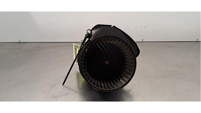 Moteur de ventilation chauffage Dacia Jogger