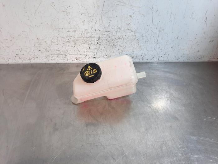 Réservoir d'expansion MG MG4