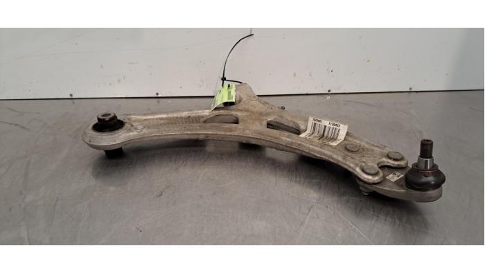 Bras de suspension avant droit Peugeot 408