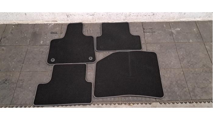 Kit tapis Citroen C5 Aircross