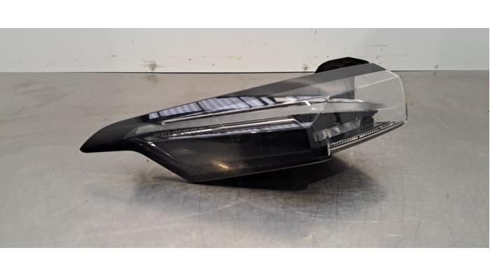 Feu arrière gauche Peugeot 308