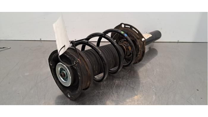 Amortisseur avant droit Volkswagen Golf