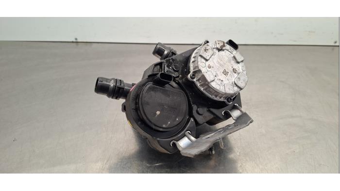 Pompe à eau supplémentaire Peugeot 408