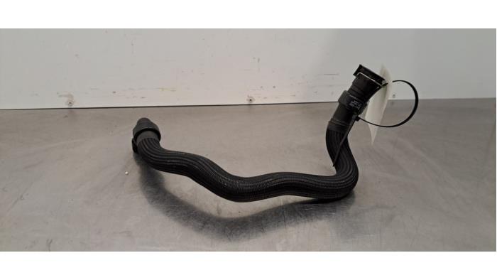 Tuyau radiateur Peugeot 408