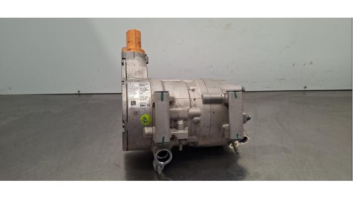 Pompe clim Peugeot 308