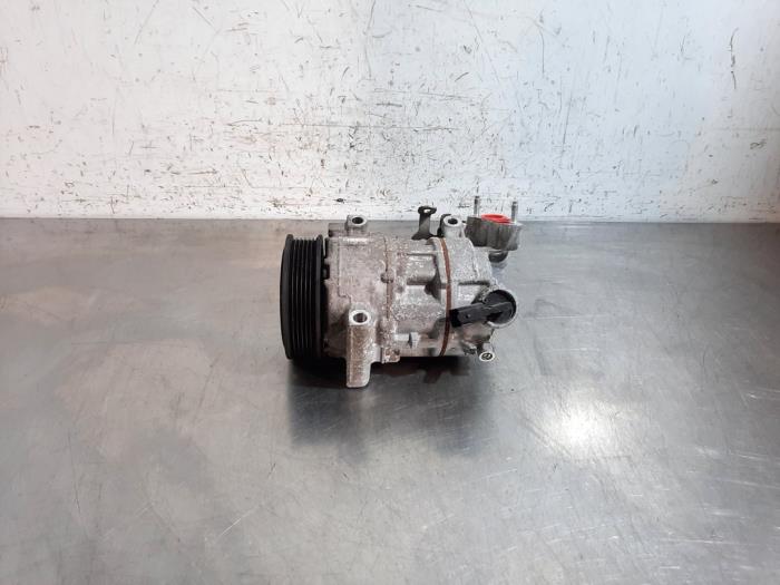 Pompe clim Citroen C4 Picasso