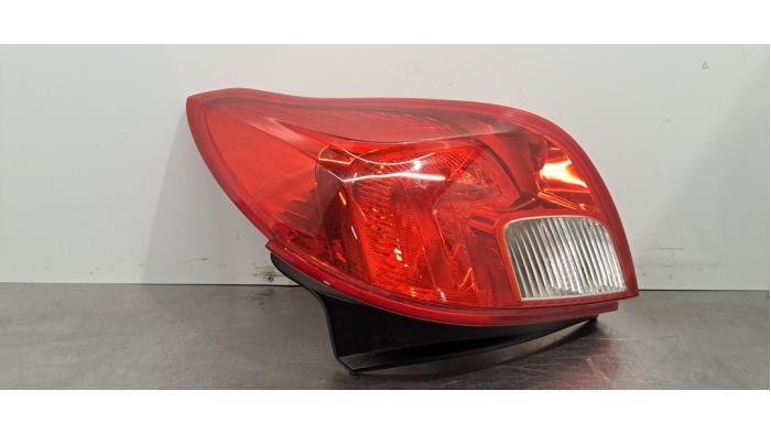 Feu arrière droit Opel Mokka
