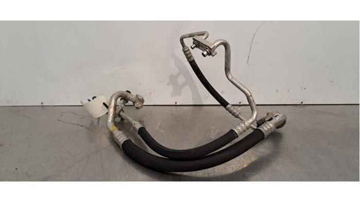 Tuyau clim Opel Mokka