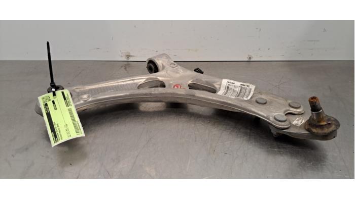 Bras de suspension avant droit Peugeot 408