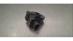 Gebruikte Airbag Sensor Citroen C5 Aircross I (A4/AC/AJ/AR) 1.6 Hybrid 225 16V Prijs € 36,30 Inclusief btw aangeboden door Autohandel Didier