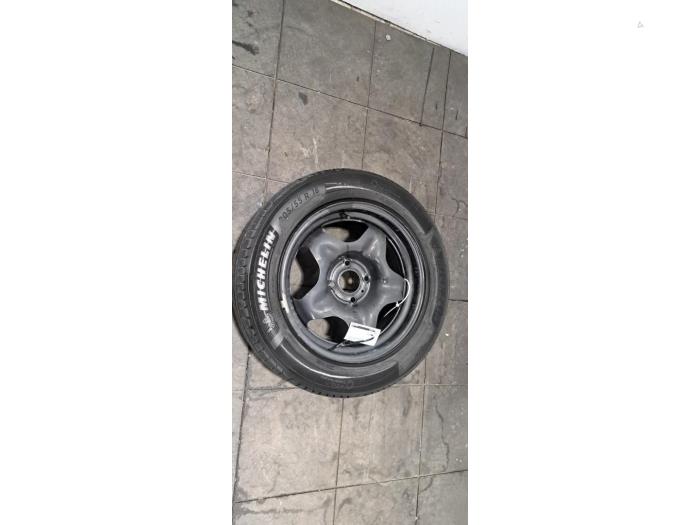 Jante + pneumatique Citroen C3