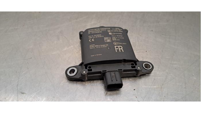 Capteur radar Toyota C-HR