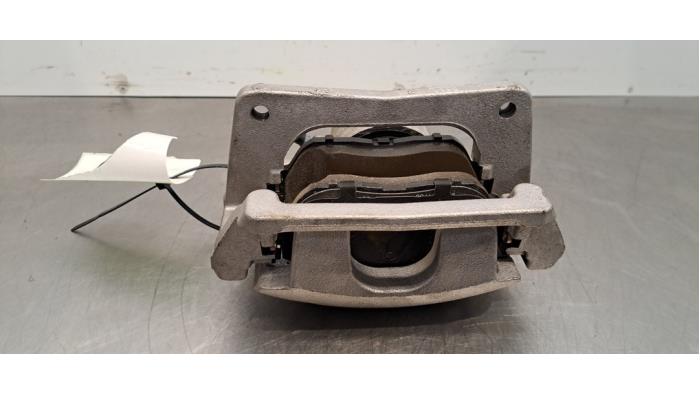 Etrier de frein (pince) avant gauche DS Automobiles DS7 Crossback