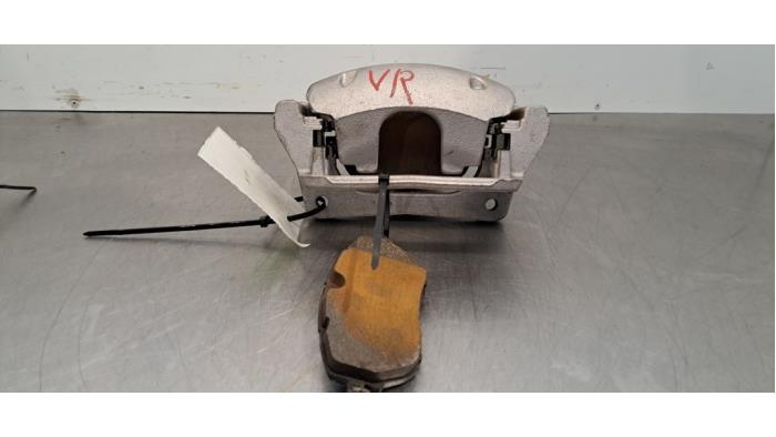 Etrier de frein (pince) avant droit DS Automobiles DS7 Crossback