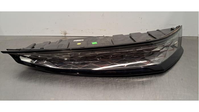 Feu arrière droit DS Automobiles DS7 Crossback