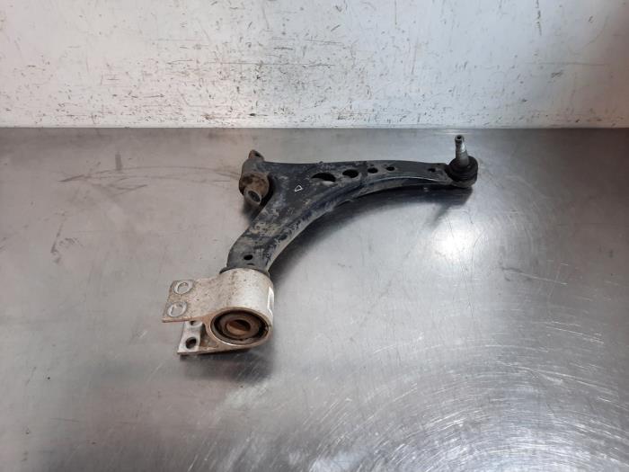 Bras de suspension avant droit Opel Insignia