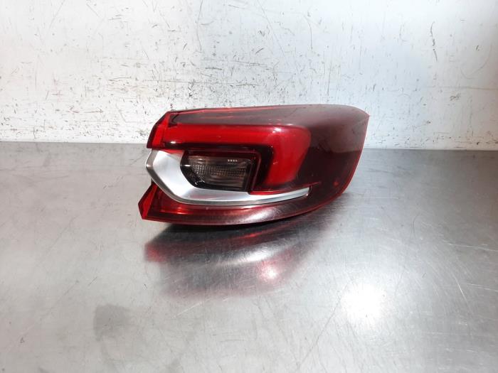 Feu arrière droit Opel Insignia