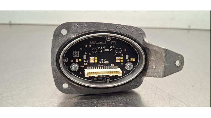 Module phare LED Volvo XC40