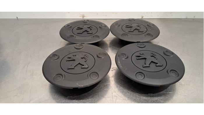 Ensemble enjoliveur Peugeot Expert