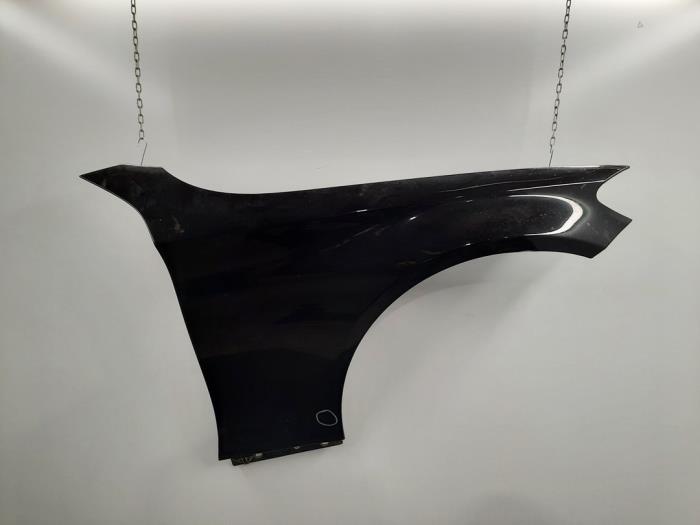 Aile avant droite Mercedes C-Klasse