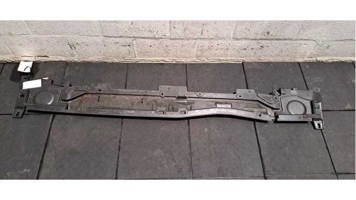 Paravent Peugeot 408