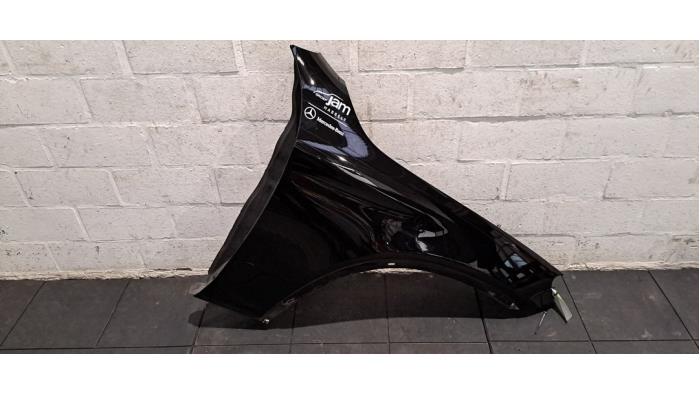 Aile avant droite Mercedes GLC-Klasse