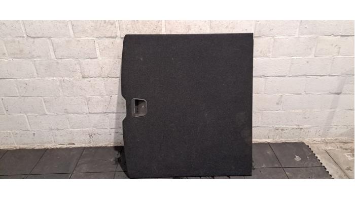 Coffre tapis Volvo XC40