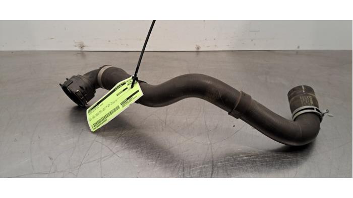 Tuyau radiateur Volvo XC40