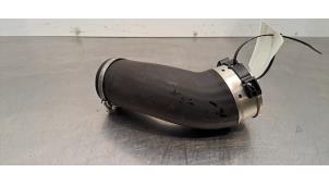 Gebruikte Intercooler Slang Volvo XC40 (XZ) 2.0 T4 Geartronic 16V Prijs € 42,35 Inclusief btw aangeboden door Autohandel Didier