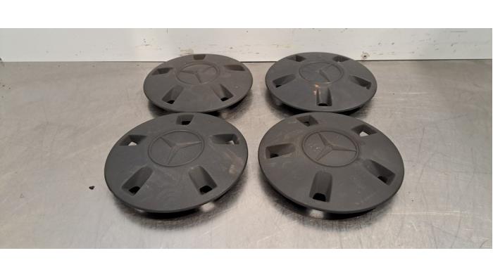 Ensemble enjoliveur Mercedes Vito