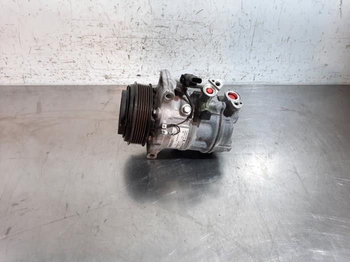 Pompe clim Mercedes C-Klasse