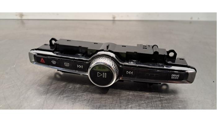 Panneau commande radio Volvo XC40