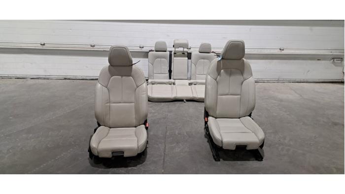 Kit revêtement (complet) Volvo XC40