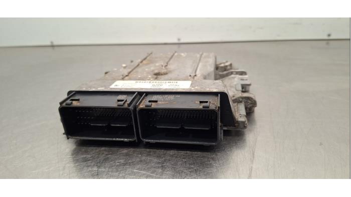 Ordinateur gestion moteur Ford Transit Custom