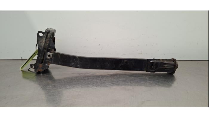 Support partie avant Peugeot 5008