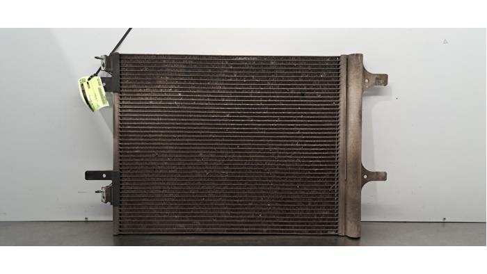 Condensateur clim Toyota Pro-Ace