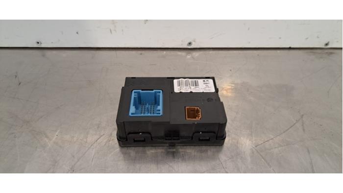 Module électronique central Toyota Pro-Ace