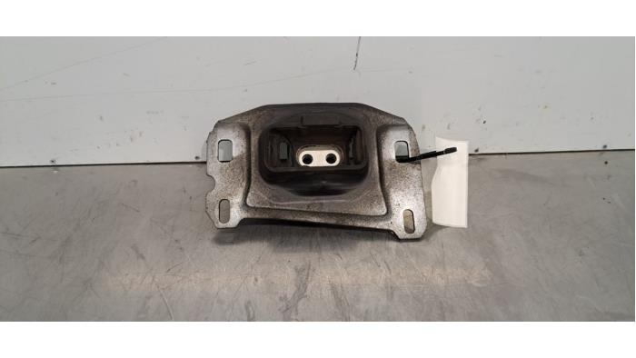 Support moteur Toyota Pro-Ace