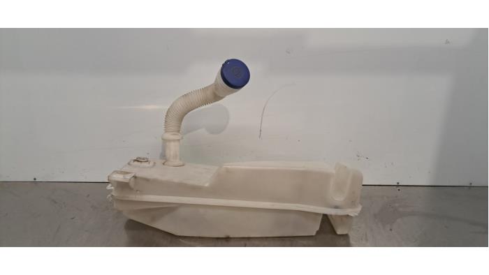 Réservoir lave-glace avant Toyota Pro-Ace