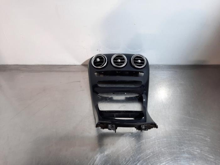 Elément tableau de bord Mercedes C-Klasse