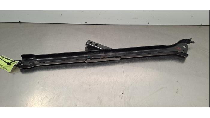 Support (divers) Landrover Defender