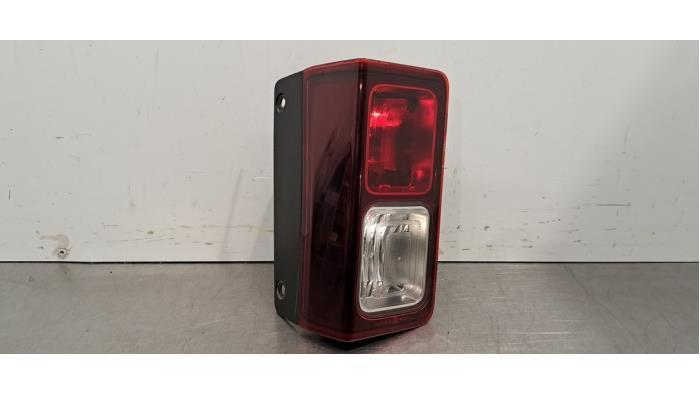 Feu de recul droit Fiat Talento